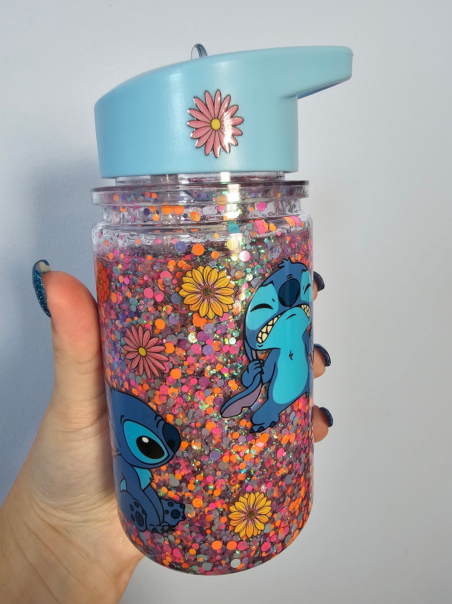 Pre-made 10oz acrylic kids snowglobe cup